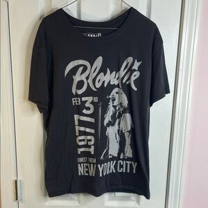 Cool NYC Black Graphic T-Shirt with Blondie Print
